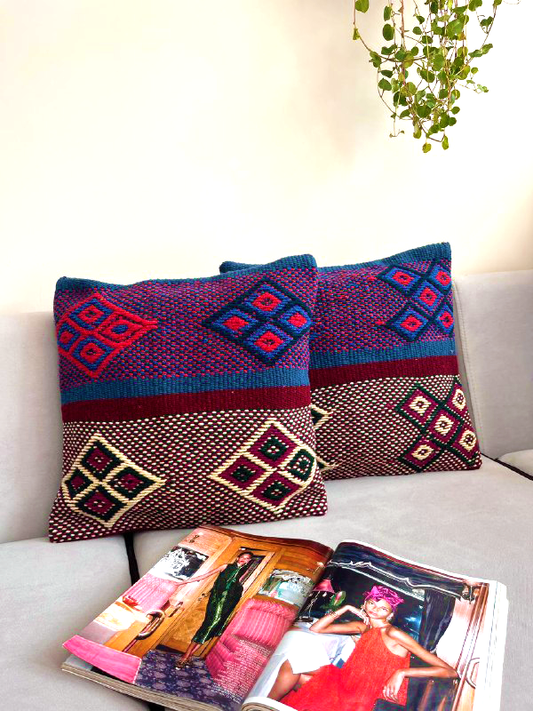 Peruvian Vintage Decorative Pillow - Raymi