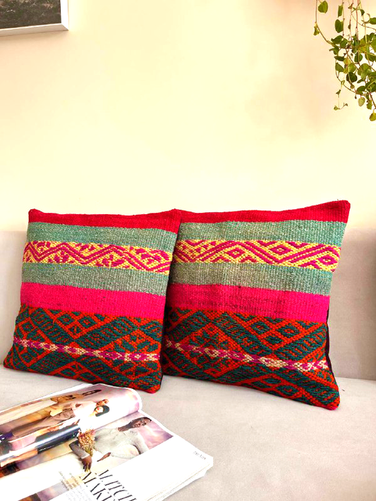 Peruvian Vintage Decorative Pillow - Raymi